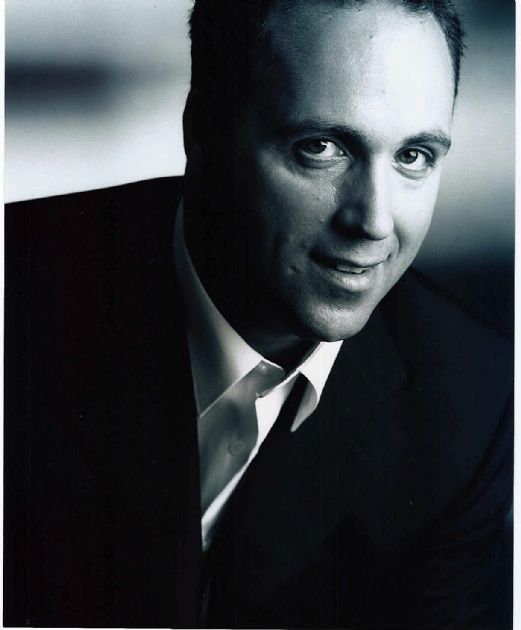 Gallery: Laurence Tenor